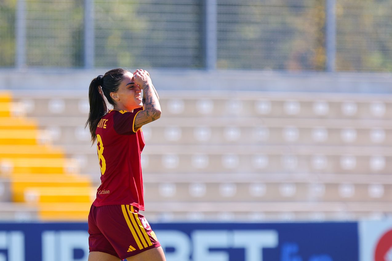 As Roma Gallery Image - Femminile