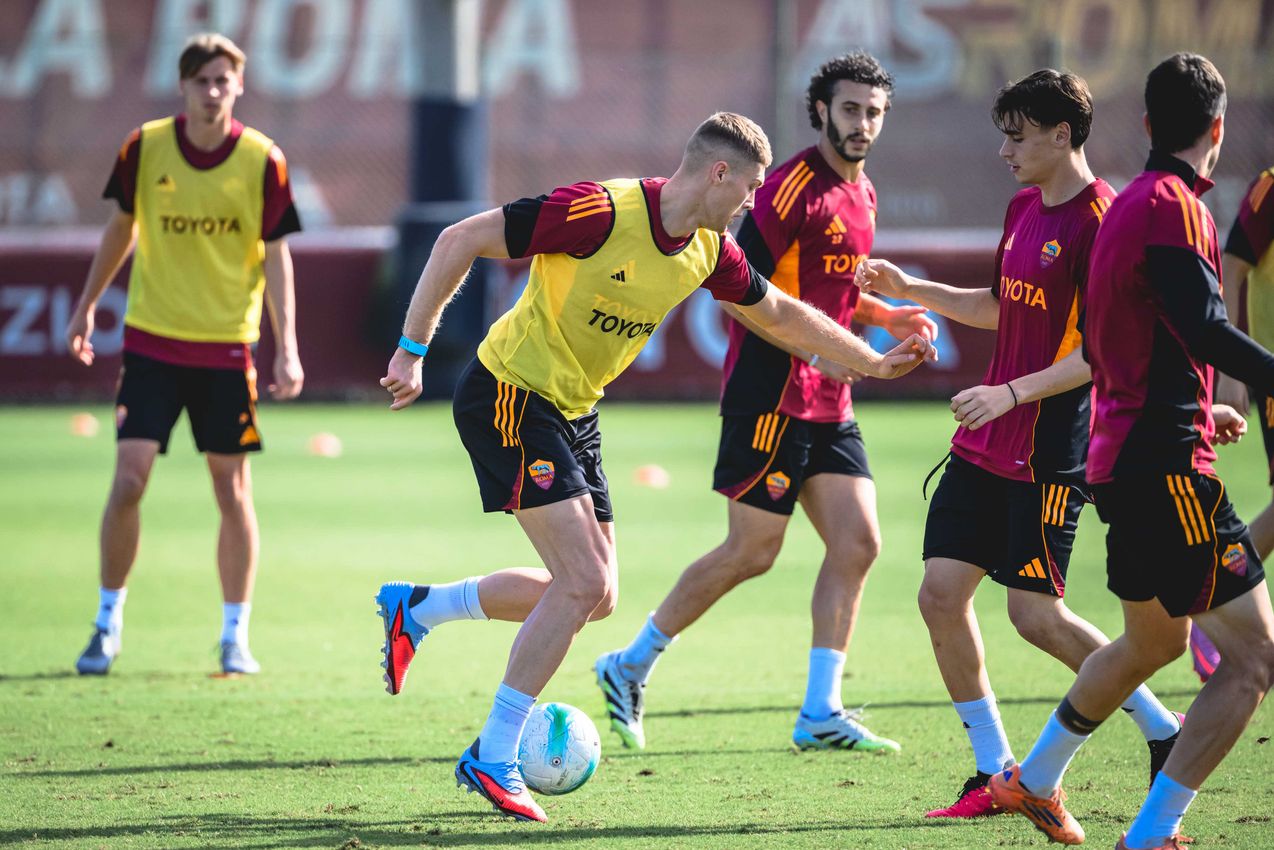 As Roma Gallery Image - Allenamento 27/10