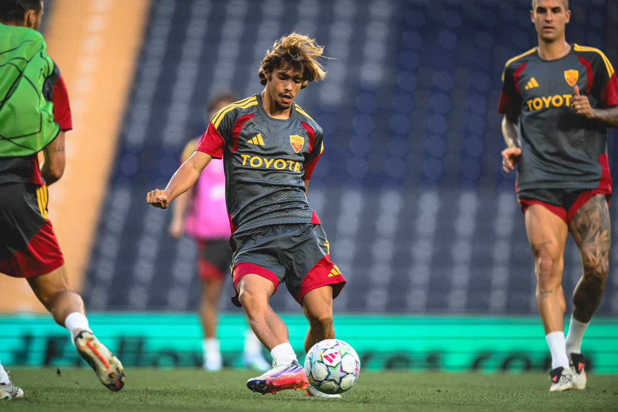 As Roma Gallery Image - Allenamento