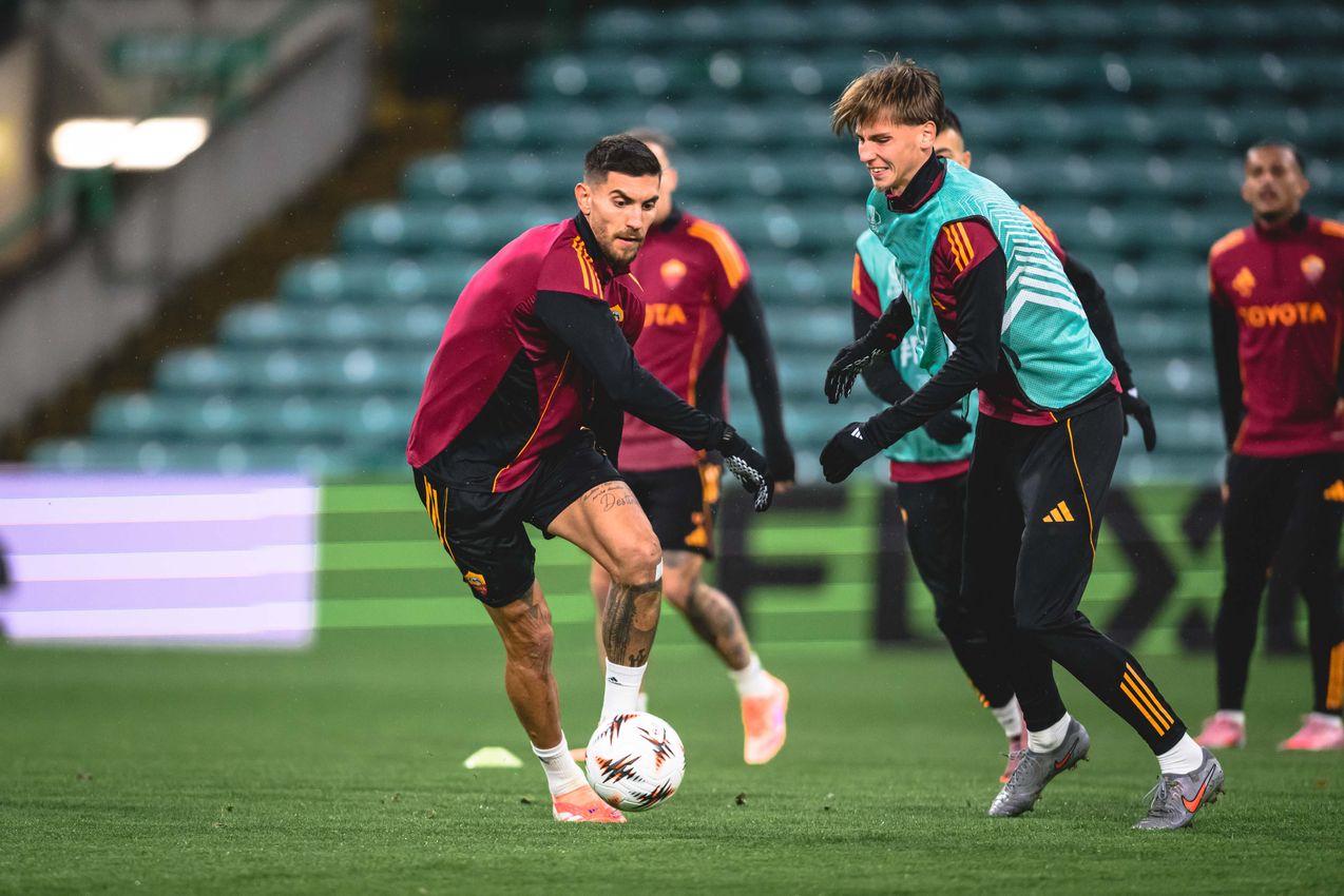 As Roma Gallery Image - Rifinitura: Celtic-Roma