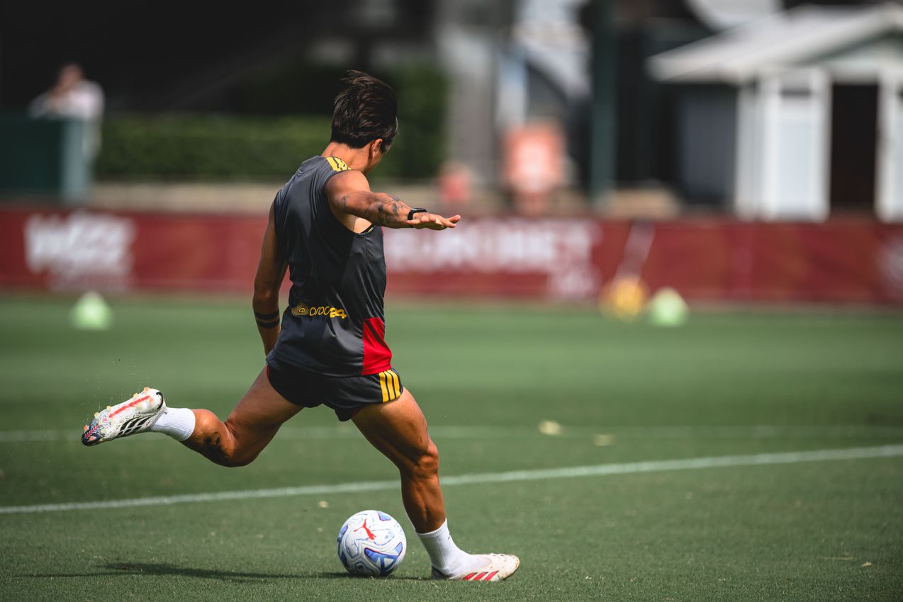 As Roma Gallery Image - Gallery allenamento venerdì 28