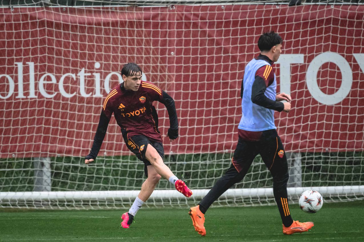 As Roma Gallery Image - Gallery allenamento lunedì 24