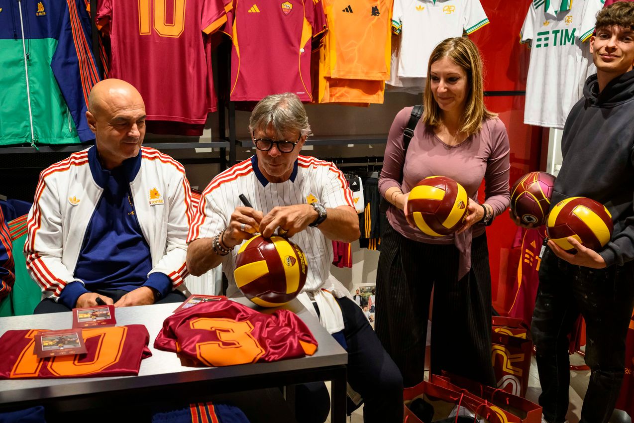 As Roma Gallery Image - Giannini, Nela e Rizzitelli