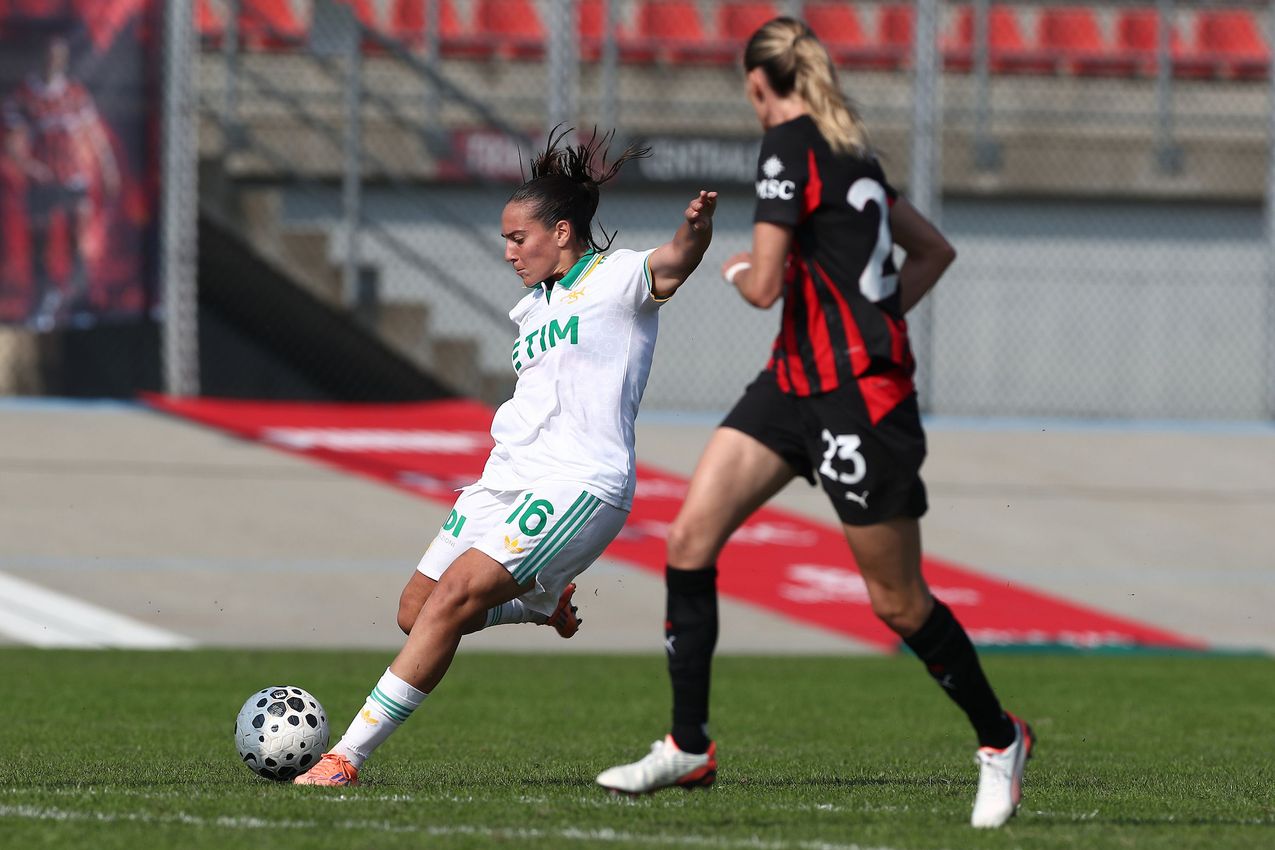 FIORENZUOLA D'ARDA, ITALY - OCTOBER 12:  Alice Corelli of AS Roma in action during Serie A Women match AC Milan and AS Roma at Velodromo Attilio Pavesi on October 12, 2025 in Fiorenzuola d'Arda, Italy. (Photo by AS Roma/AS Roma via Getty Images)