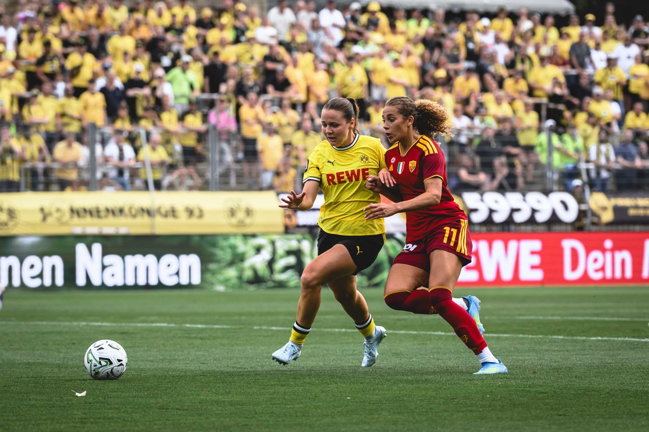 As Roma Gallery Image - Femminile
