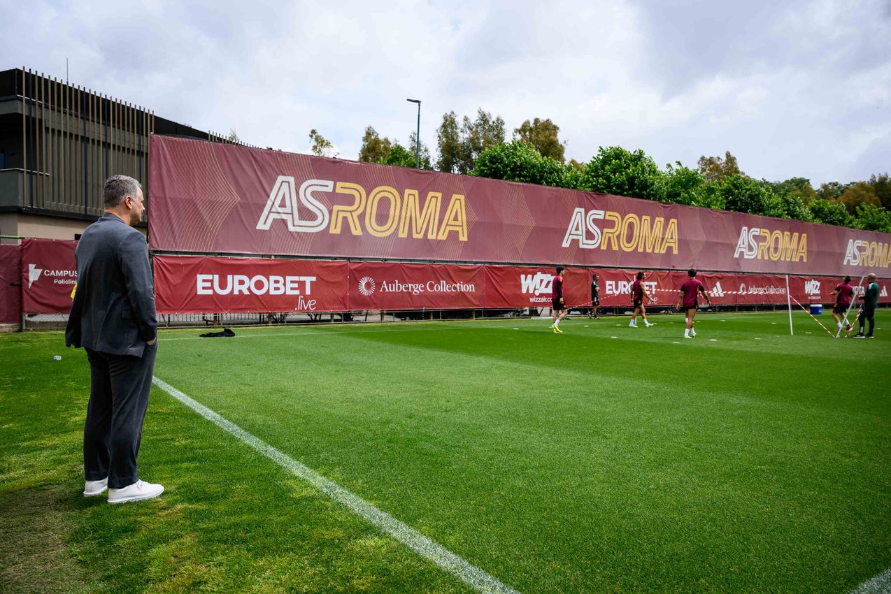 As Roma Gallery Image - Julio Sergio a Trigoria