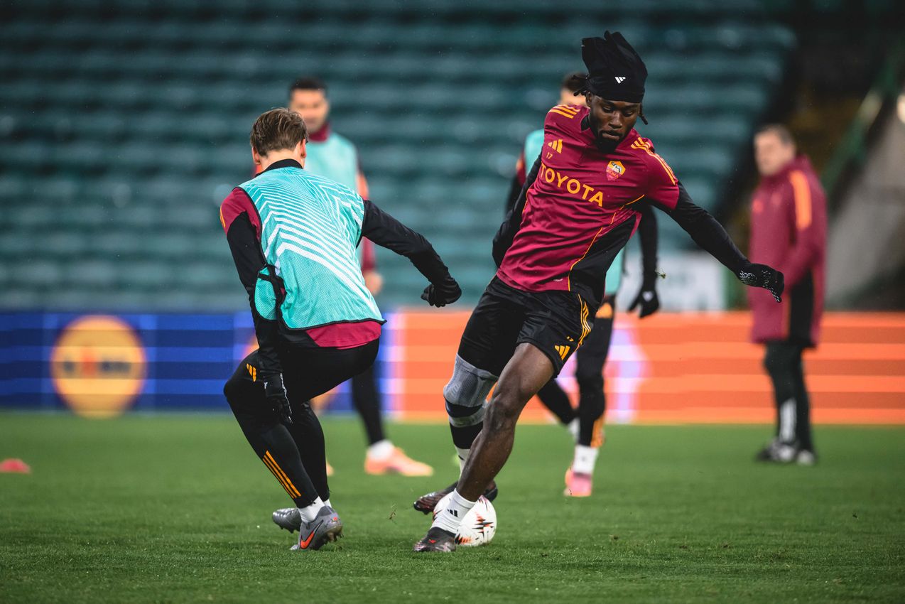 As Roma Gallery Image - Rifinitura: Celtic-Roma