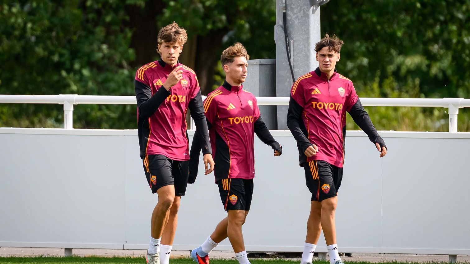 As Roma Gallery Image - Gallery Inghilterra primo giorno