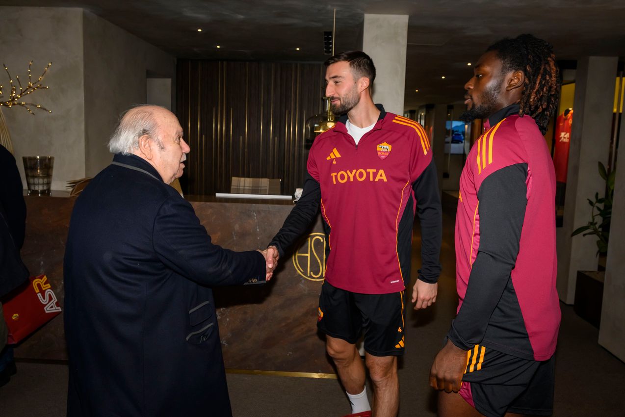 As Roma Gallery Image - Lino Banfi