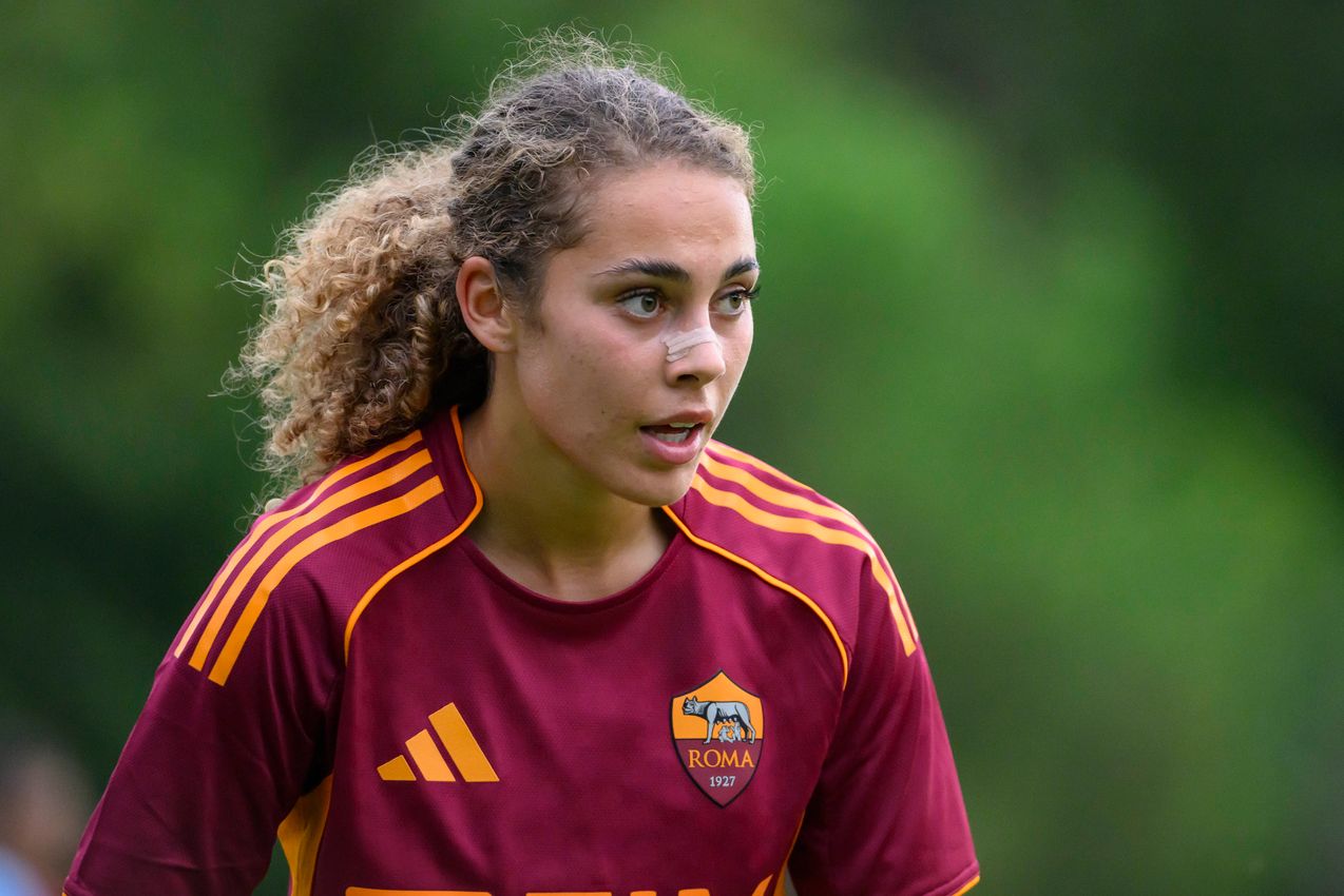 As Roma Gallery Image - Femminile
