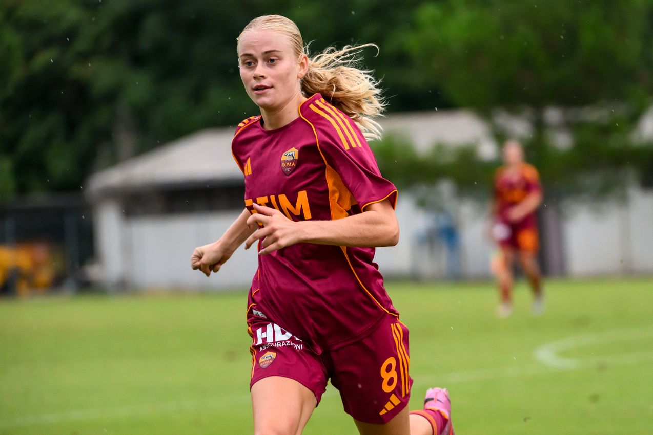 As Roma Gallery Image - Femminile
