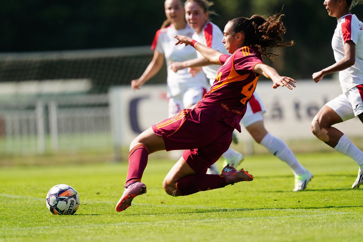 PRAGUE, CZECH REPUBLIC - AUGUST 27:  at Dolicek Stadium on August 27, 2025 in Prague, Czech Republic. (Photo by AS Roma/AS Roma via Getty Images)