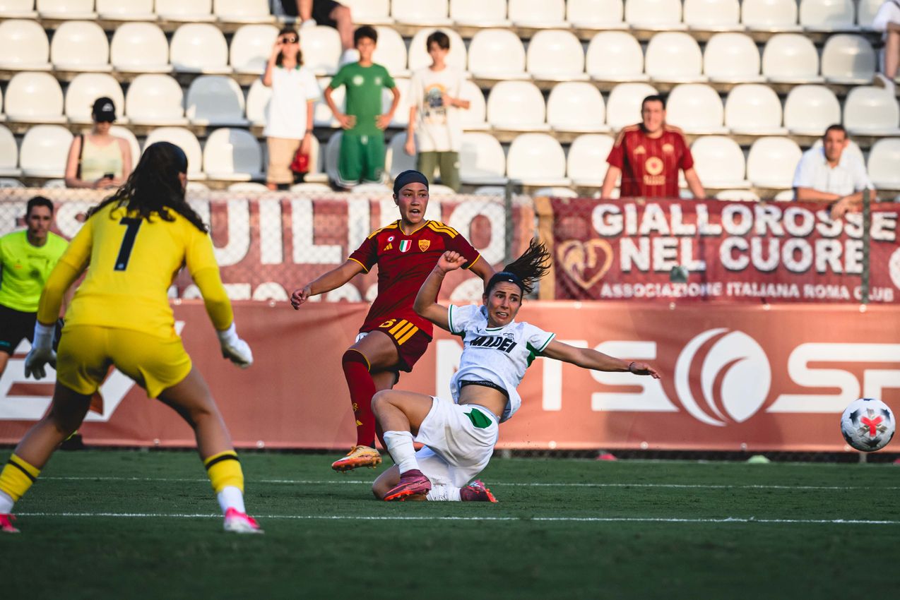 As Roma Gallery Image - Femminile