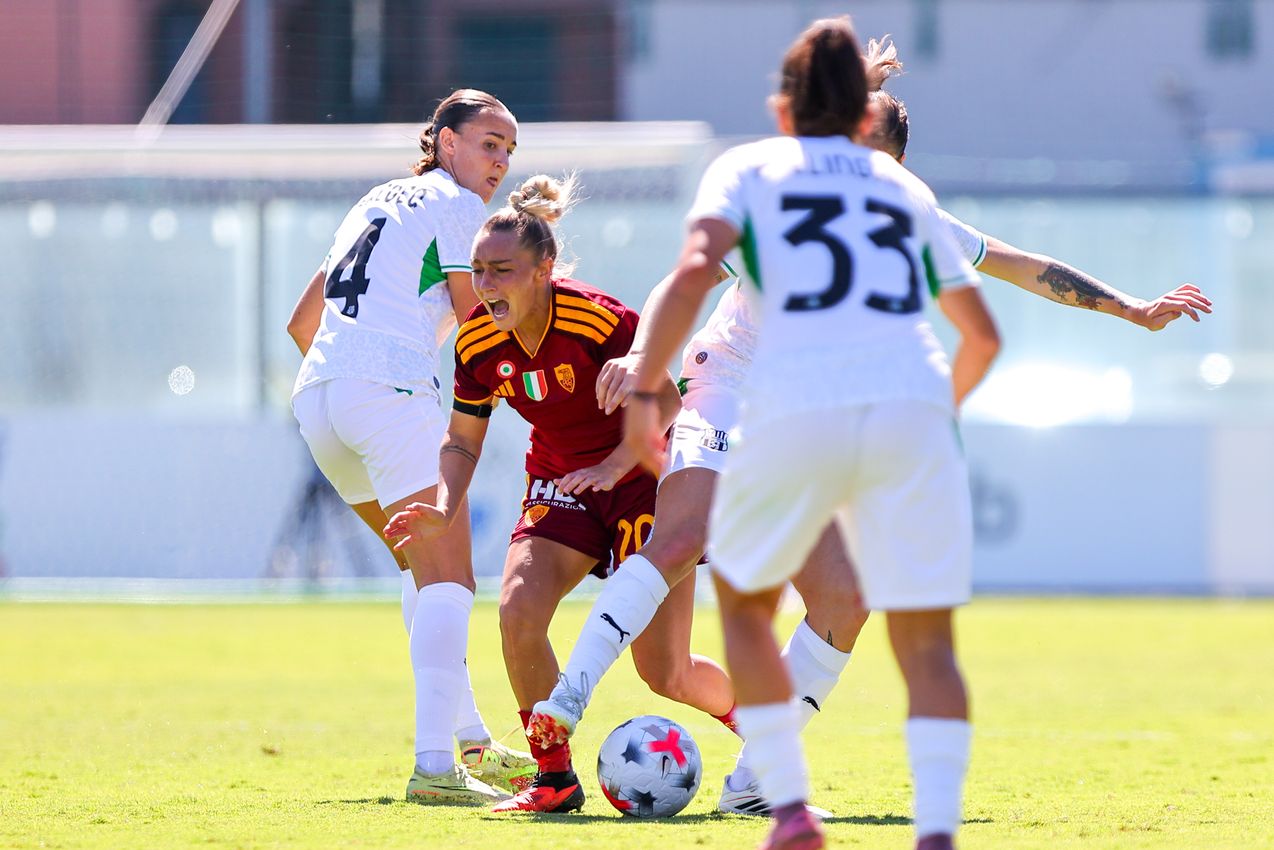 As Roma Gallery Image - Femminile
