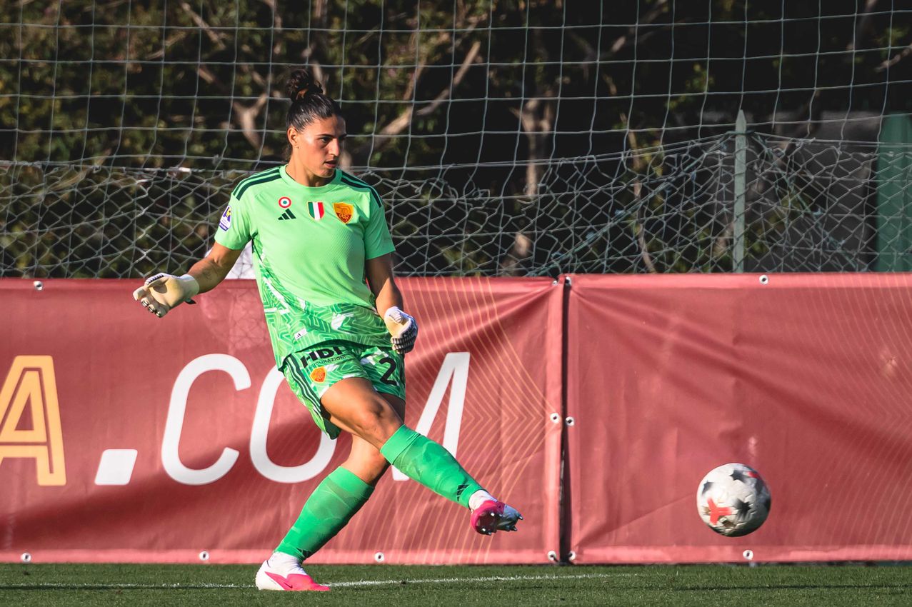 As Roma Gallery Image - Femminile