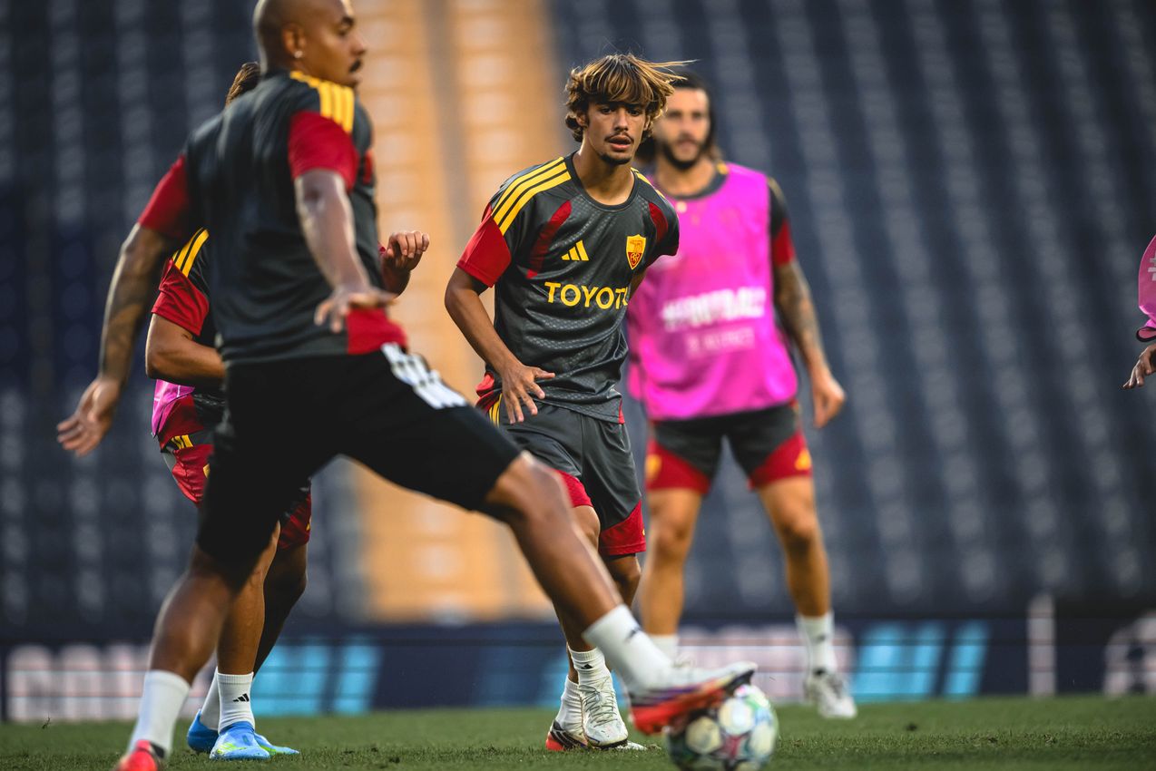 As Roma Gallery Image - Allenamento