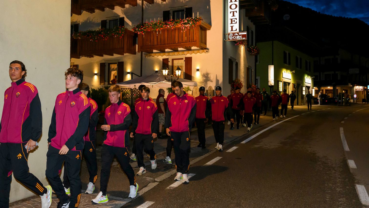 As Roma Gallery Image - Presentazione Primavera a Pinzolo