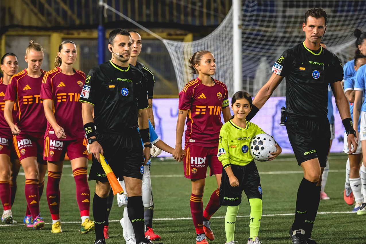 As Roma Gallery Image - Derby femminile