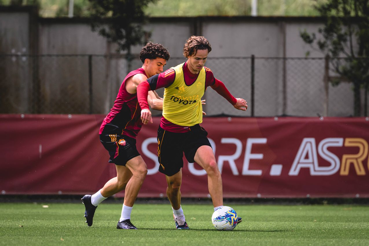 As Roma Gallery Image - Gallery: allenamento venerdì 14