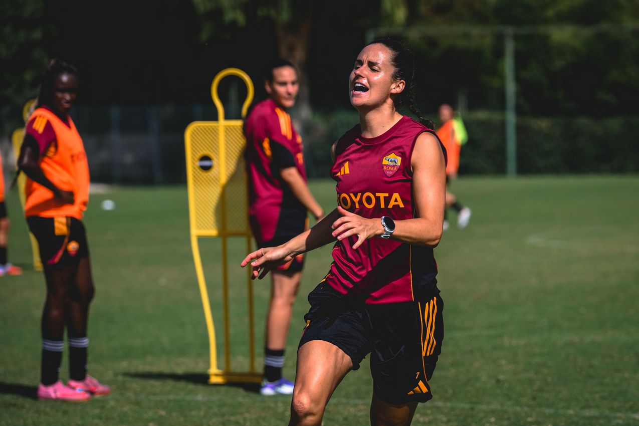 As Roma Gallery Image - gallery rifinitura Femminile