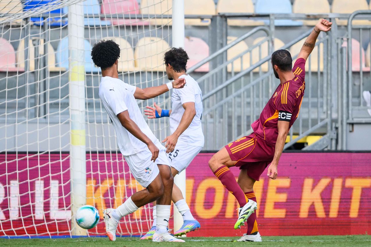 As Roma Gallery Image - Gallery Roma-Neom