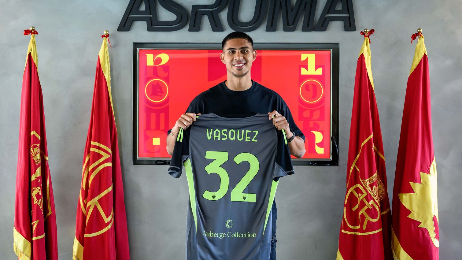 As Roma Gallery Image - Vasquez