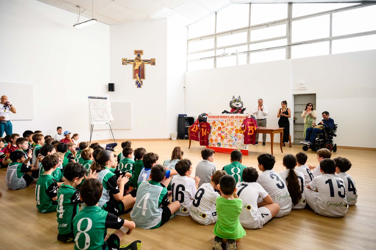 As Roma Gallery Image - Let's Play Together