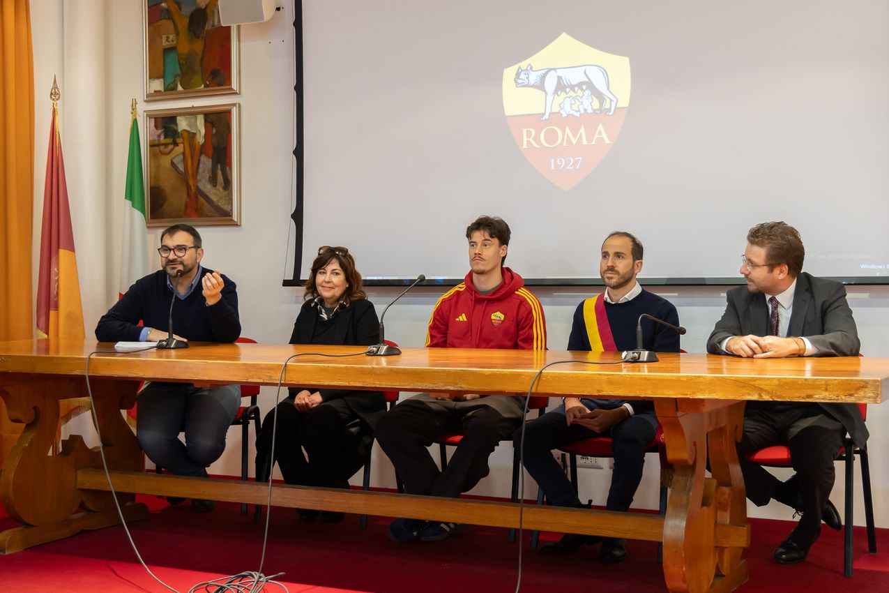As Roma Gallery Image - Stronger