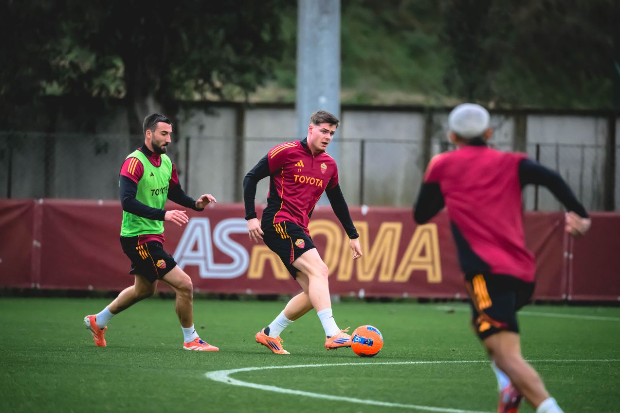 As Roma Gallery Image - Allenamento 23/12