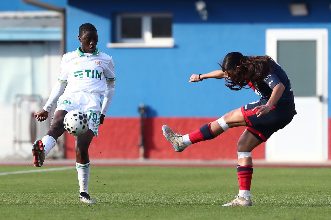 LUMEZZANE, ITALY - DECEMBER 21: Shukurat Damilola Oladipo of AS Roma in action during the Coppa Italia Women match between FC Lumezzane Women and AS Roma Women at Stadio Tullio Saleri on December 21, 2025 in Lumezzane, Italy. (Photo by AS Roma/AS Roma via Getty Images)
