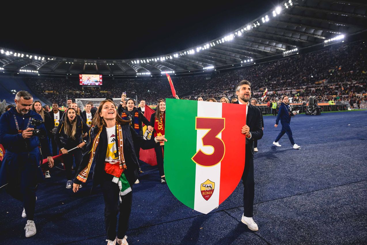As Roma Gallery Image - Femminile