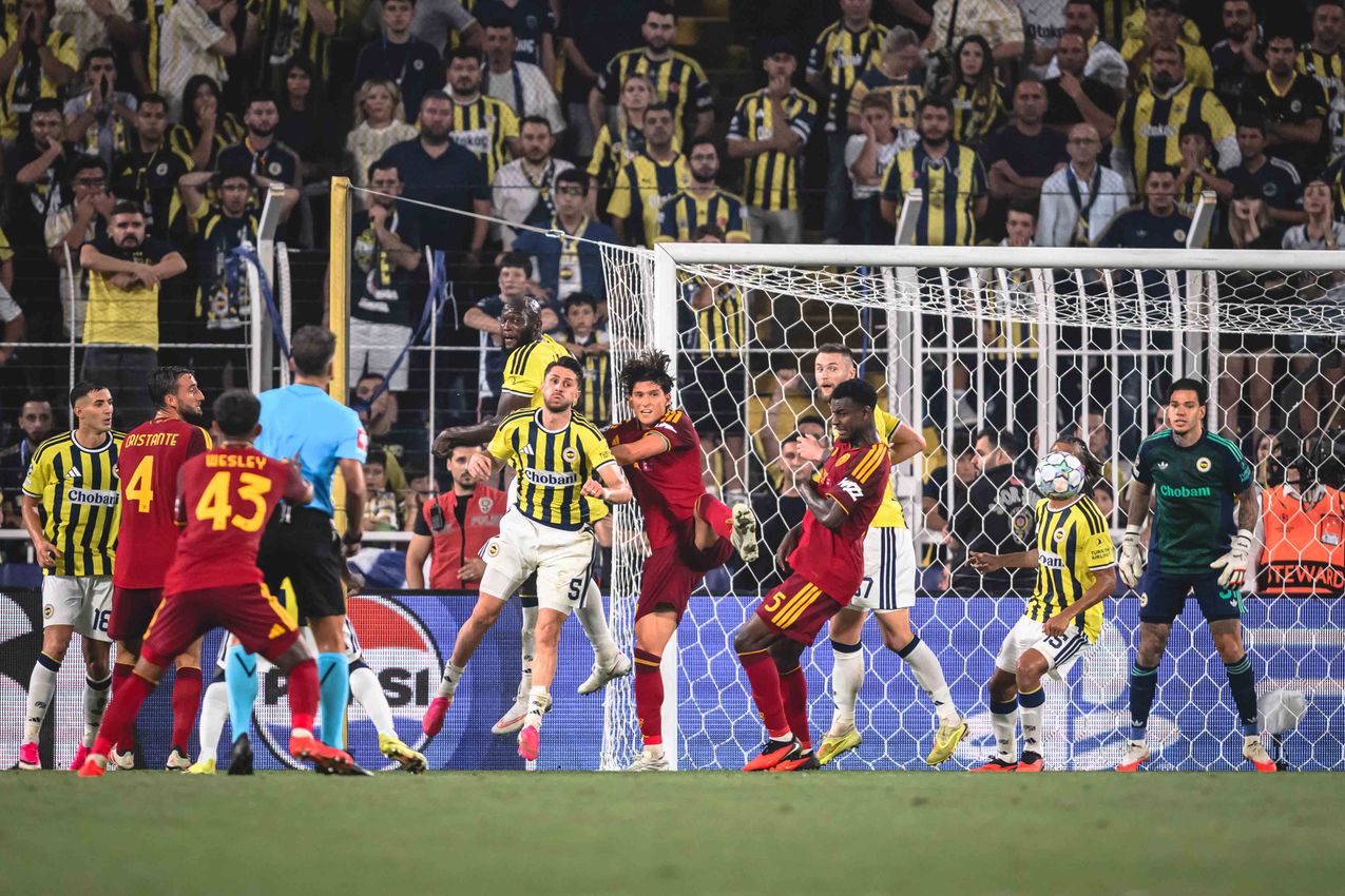 As Roma Gallery Image - Fenerbahce