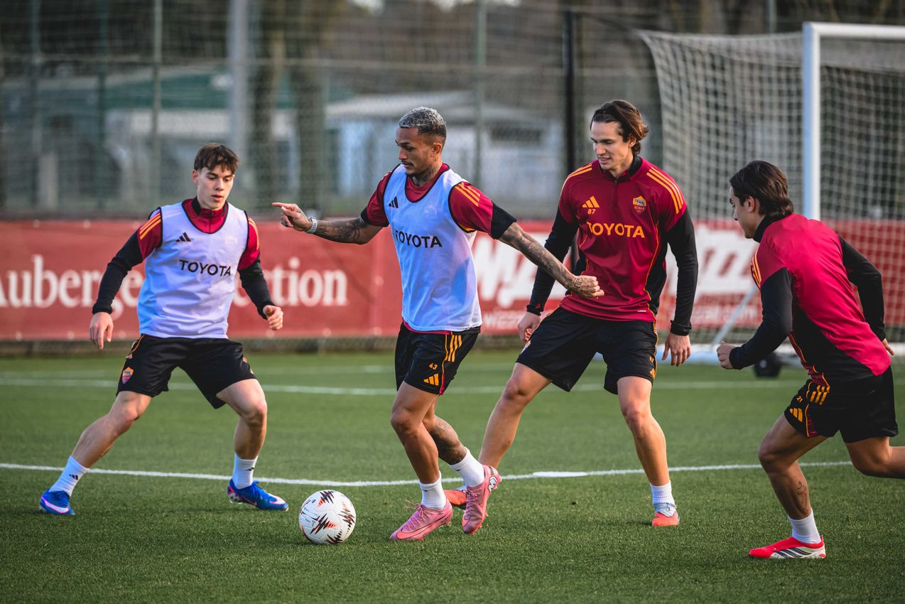 As Roma Gallery Image - Allenamento 27/01