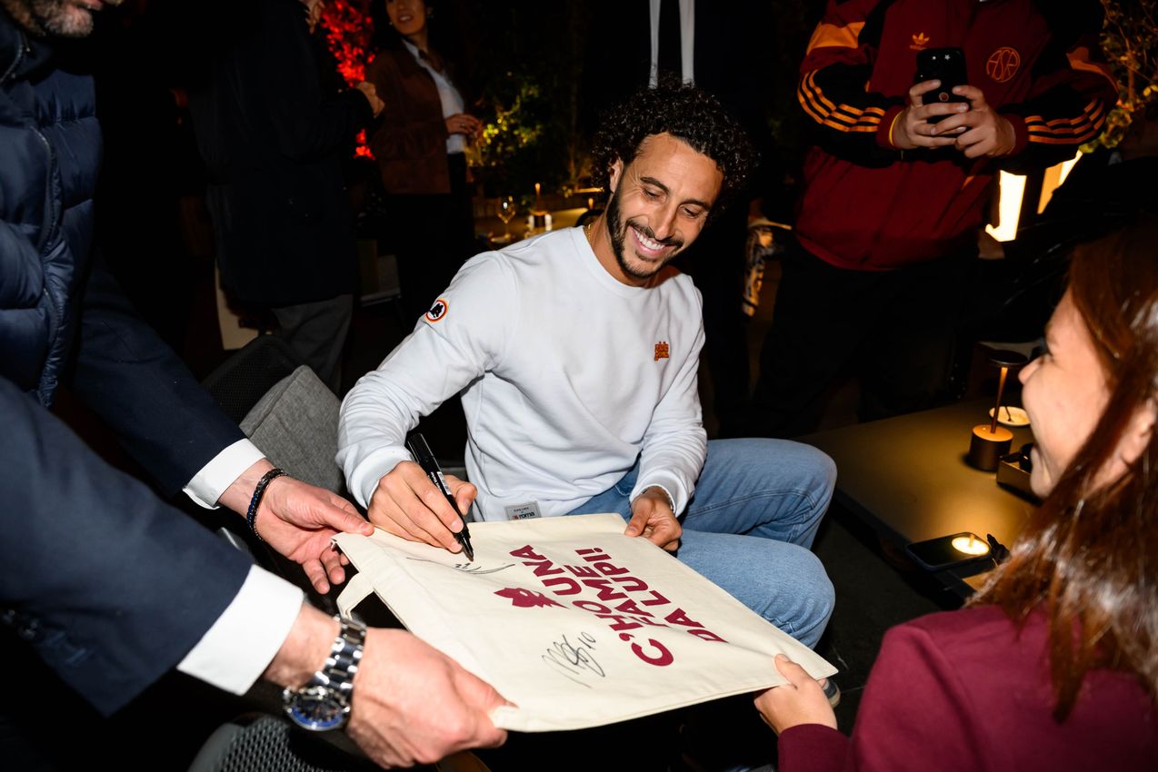 As Roma Gallery Image - Elvis Lives