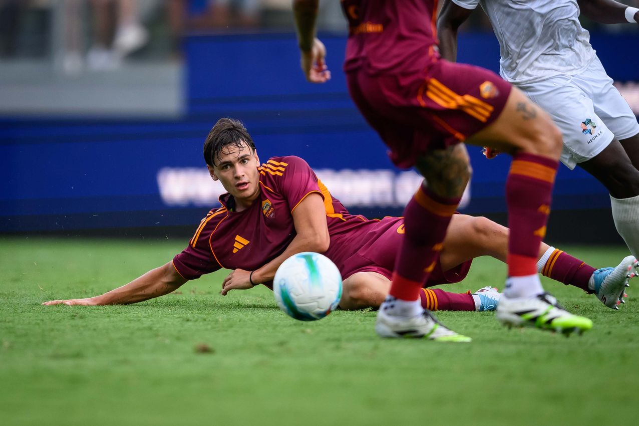 As Roma Gallery Image - Gallery Roma-Neom