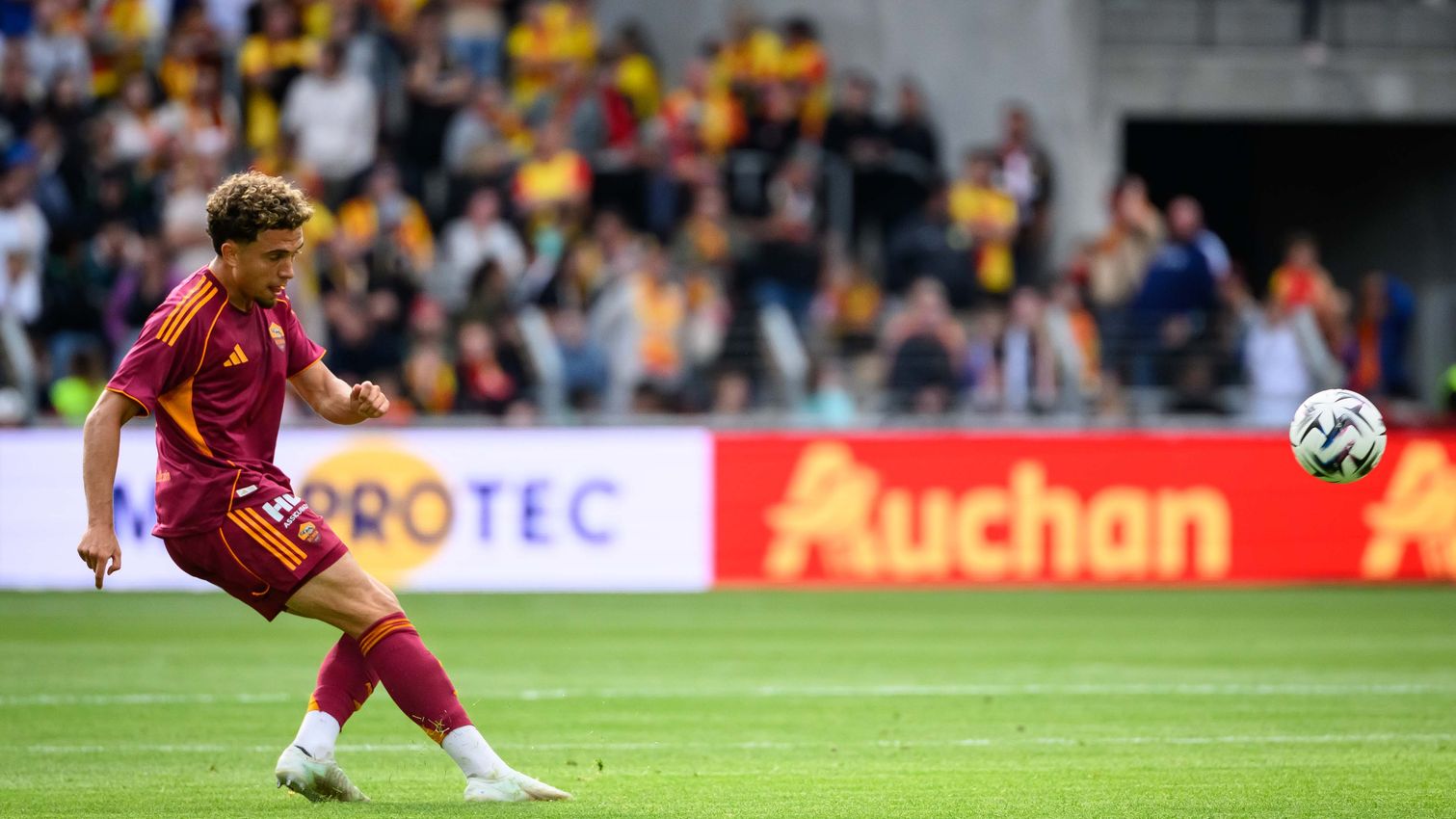 As Roma Gallery Image - Lens
