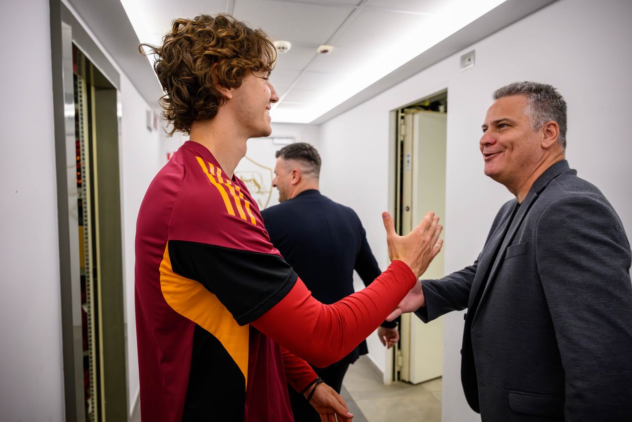 As Roma Gallery Image - Julio Sergio a Trigoria