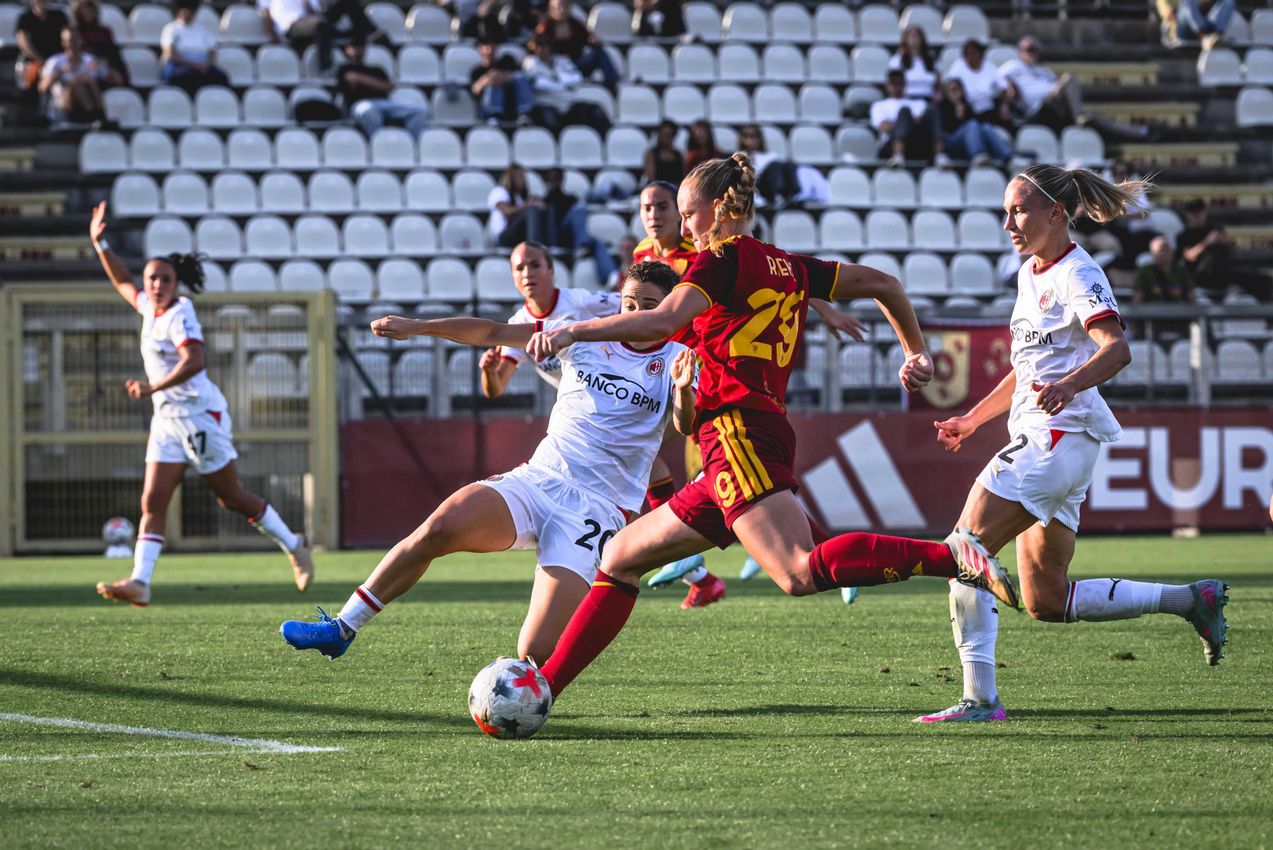 As Roma Gallery Image - Femminile