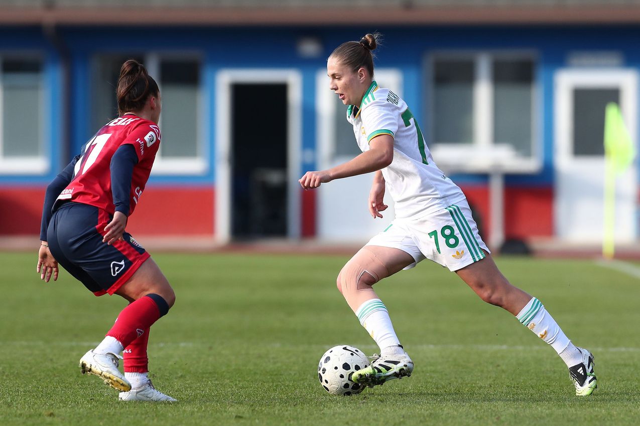LUMEZZANE, ITALY - DECEMBER 21: Magda Piekarska of AS Roma in action during the Coppa Italia Women match between FC Lumezzane Women and AS Roma Women at Stadio Tullio Saleri on December 21, 2025 in Lumezzane, Italy. (Photo by AS Roma/AS Roma via Getty Images)