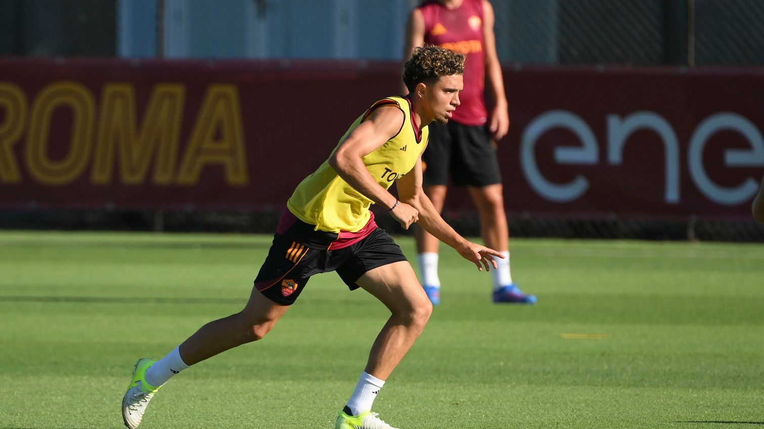 As Roma Gallery Image - Gallery: le immagini più belle del primo allenamento in giallorosso di Neil El Aynaoui ed Evan Ferguson 