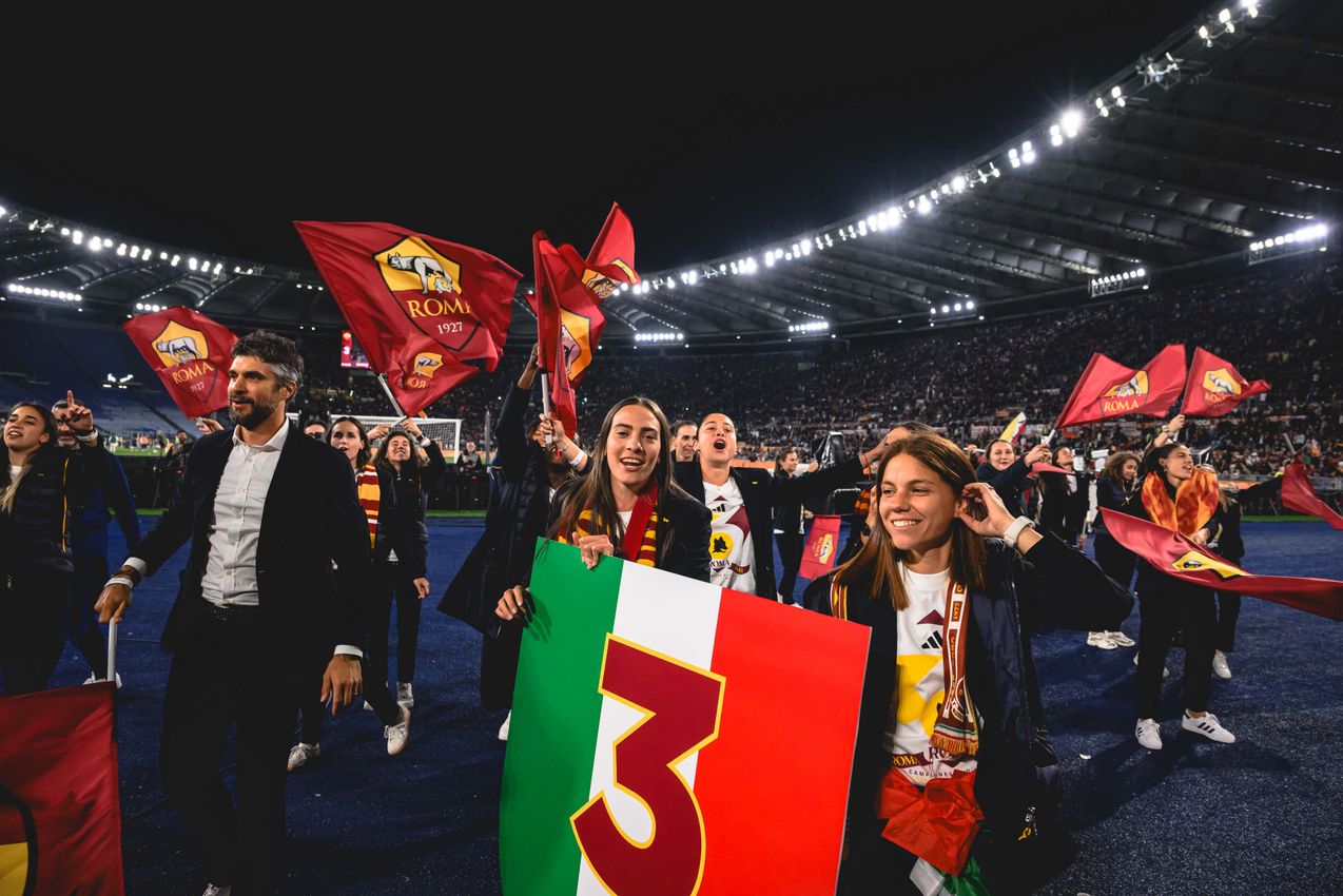 As Roma Gallery Image - Femminile