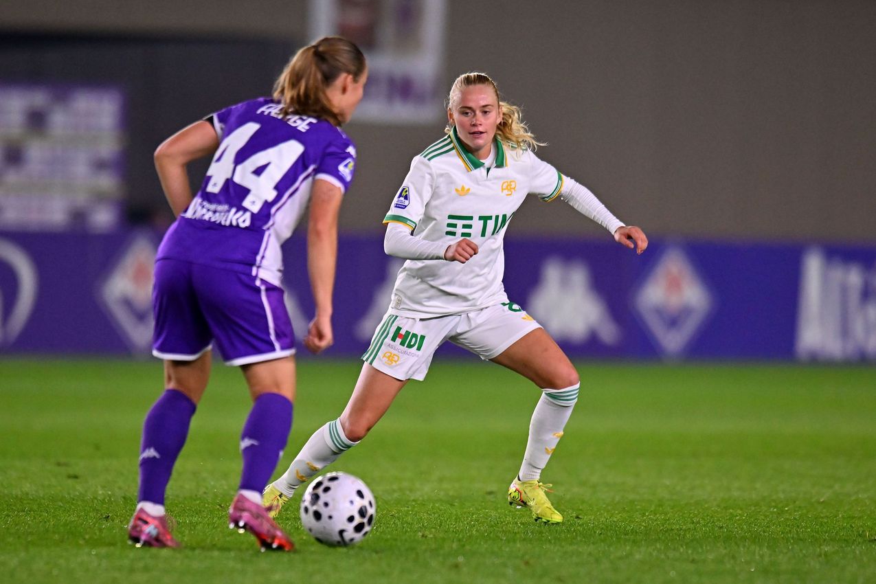 FLORENCE, ITALY - NOVEMBER 07: Katrine Moller Kuhl of AS Roma during the Serie A Women match between ACF Fiorentina and AS Roma at Viola Park on November 07, 2025 in Florence, Italy. (Photo by AS Roma/AS Roma via Getty Images)
