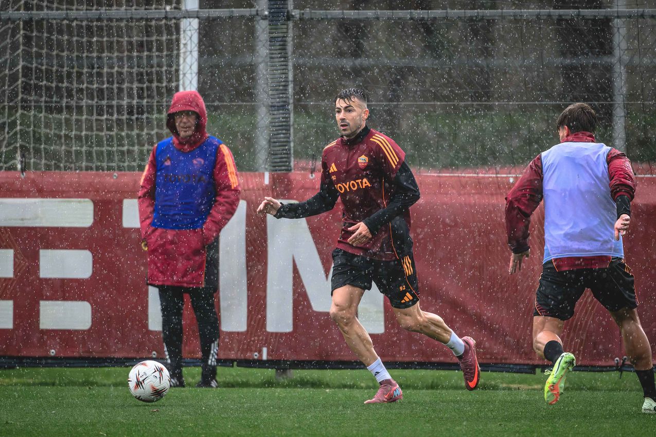 As Roma Gallery Image - Gallery allenamento lunedì 24