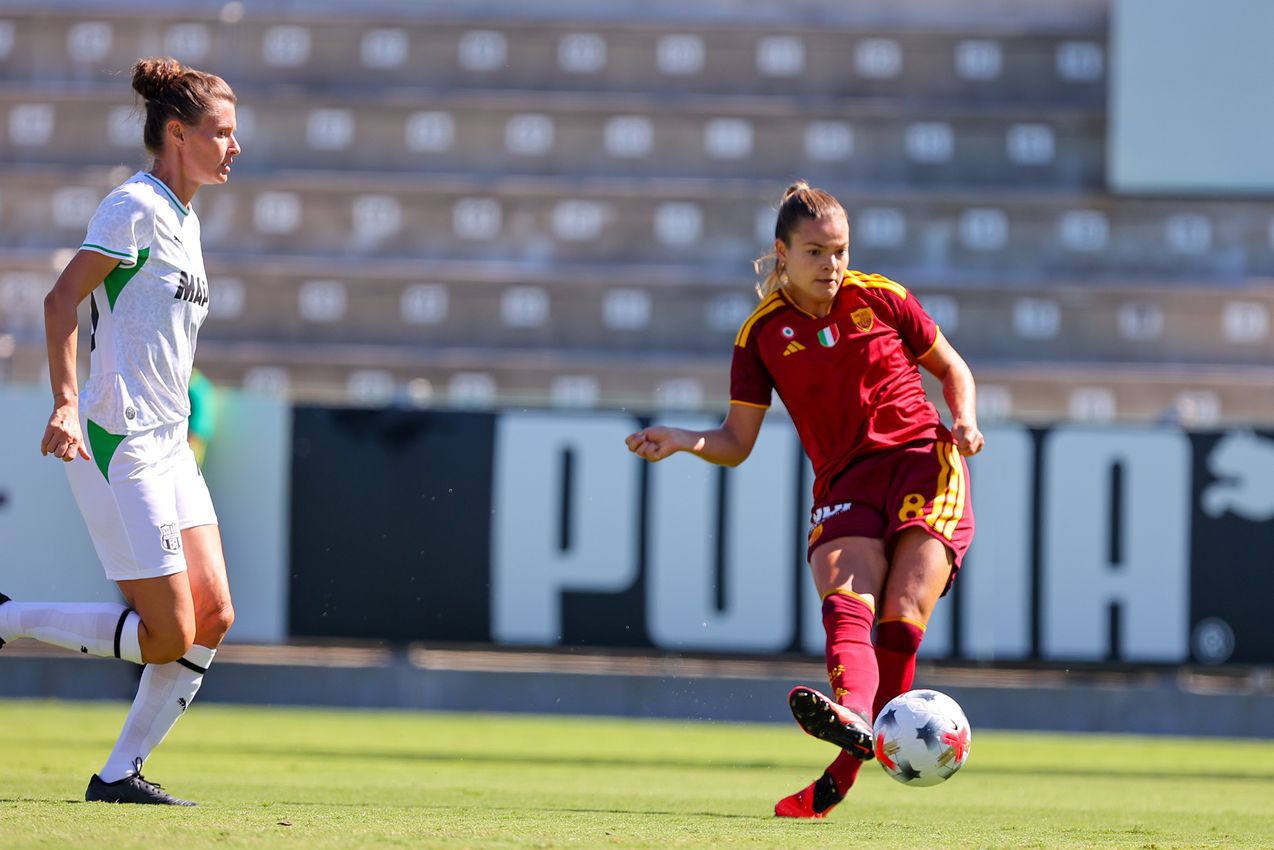 As Roma Gallery Image - Femminile