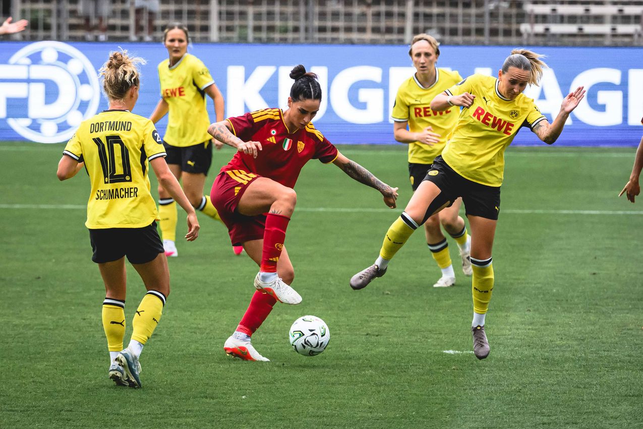 As Roma Gallery Image - Femminile