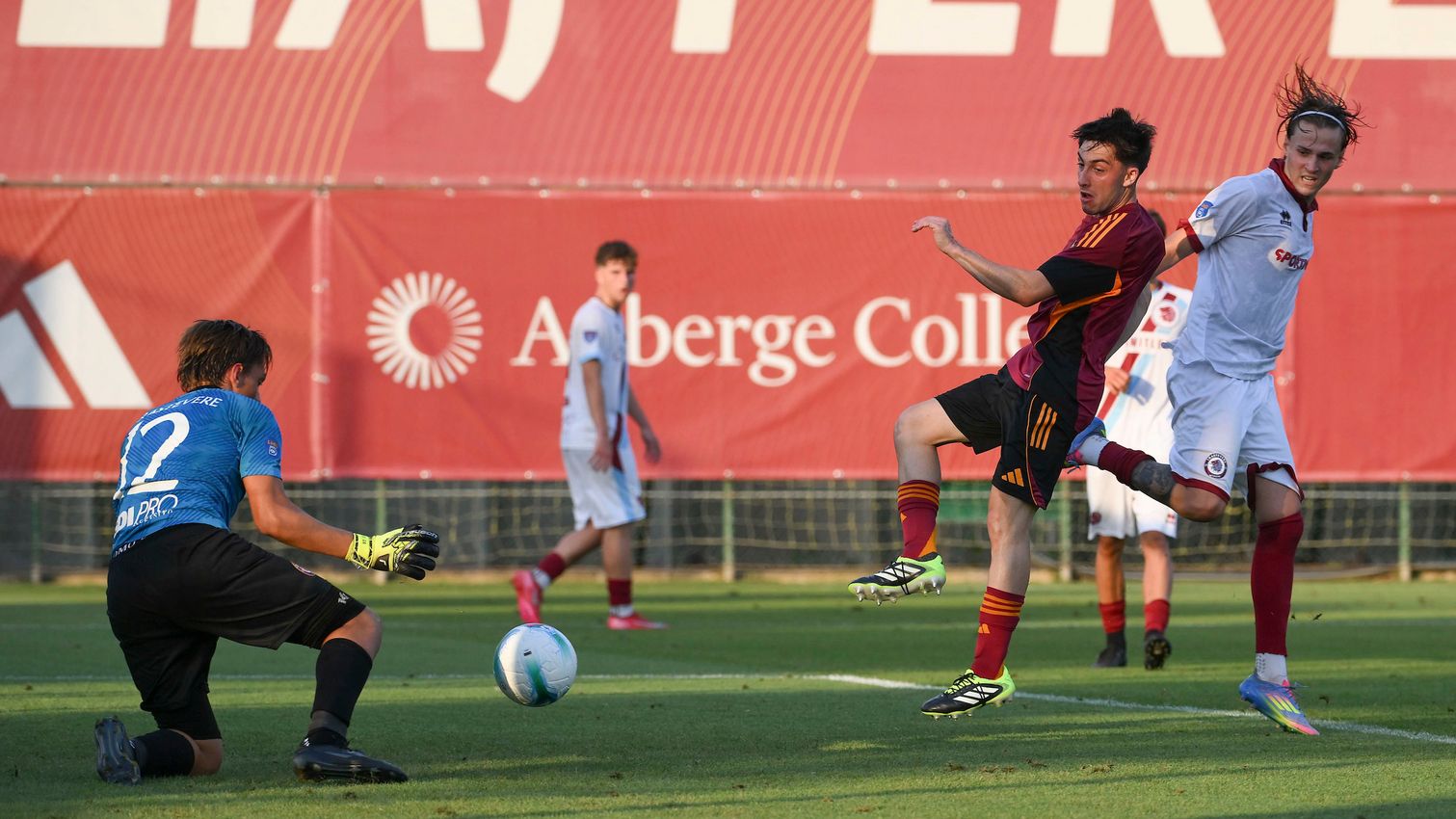As Roma Gallery Image - Testi con il Trastevere