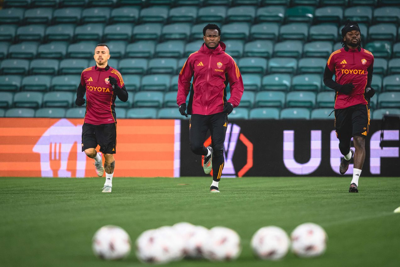 As Roma Gallery Image - Rifinitura: Celtic-Roma