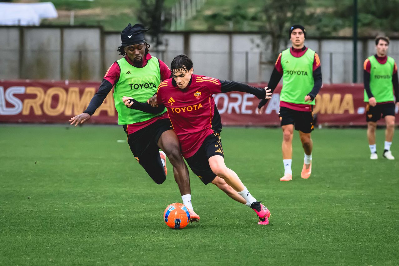 As Roma Gallery Image - Allenamento 23/12