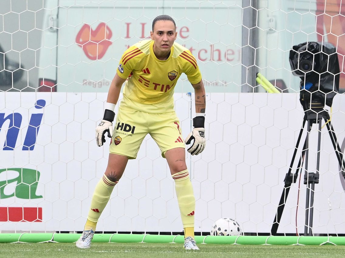 As Roma Gallery Image - Femminile