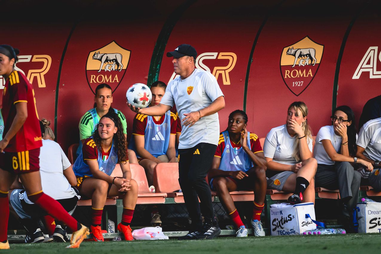 As Roma Gallery Image - Femminile